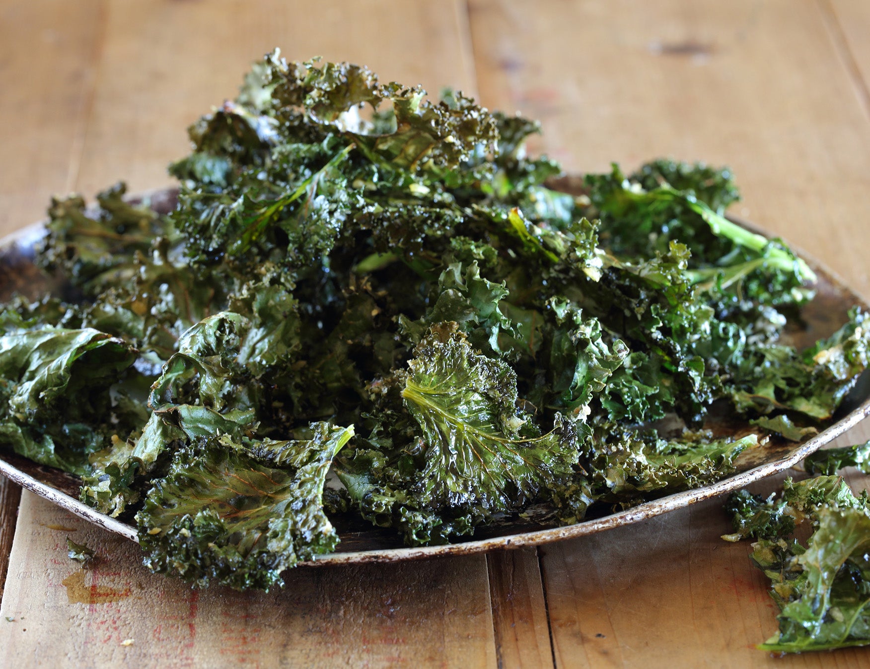 Crispy Parmesan Kale Chips Recipe